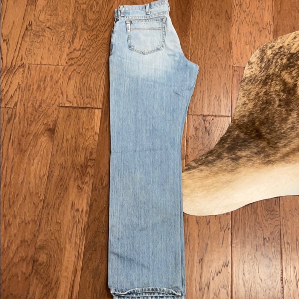 35x36 white washed cinch jeans.